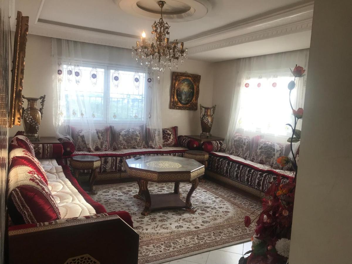 Appartement Familal A Trois Chambres En Face Marjane & Hotel Ahlen Tanger Ngoại thất bức ảnh