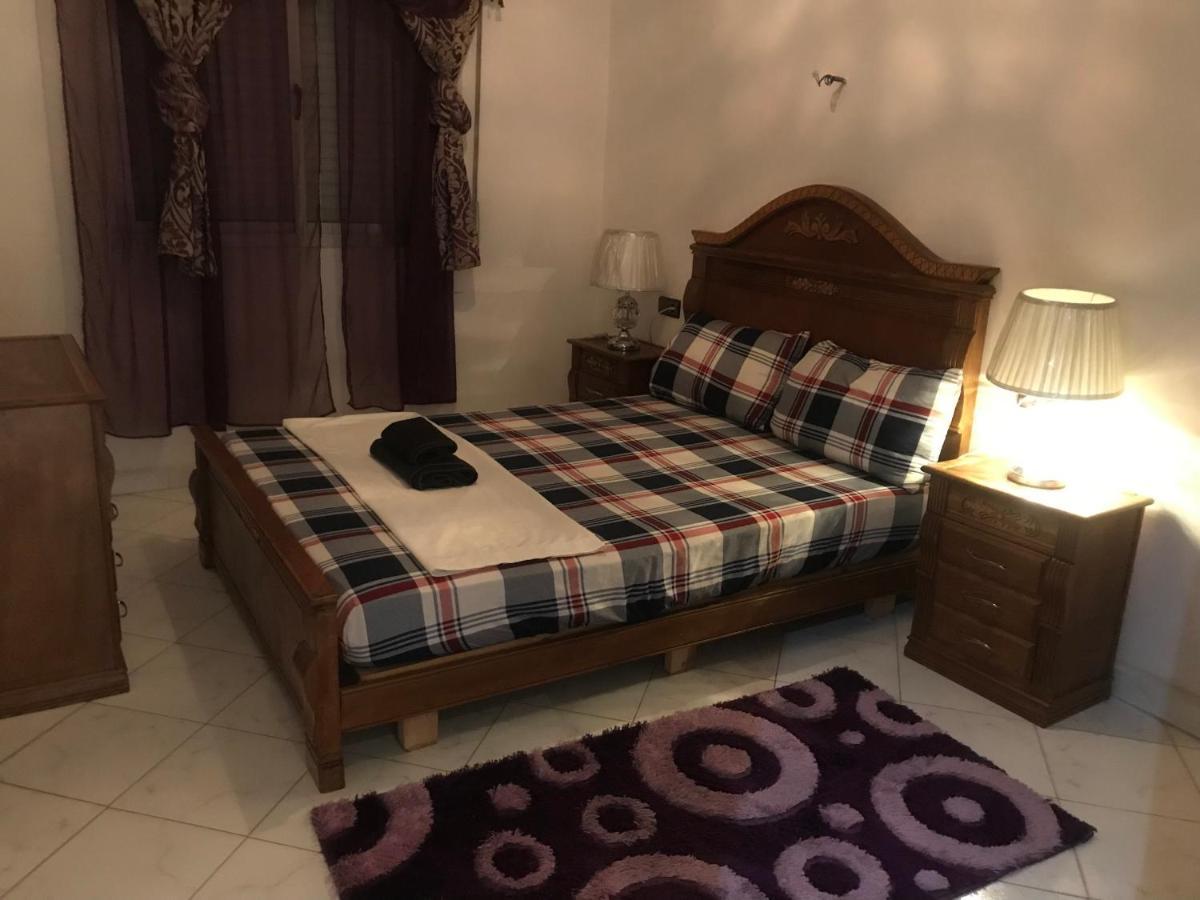 Appartement Familal A Trois Chambres En Face Marjane & Hotel Ahlen Tanger Ngoại thất bức ảnh